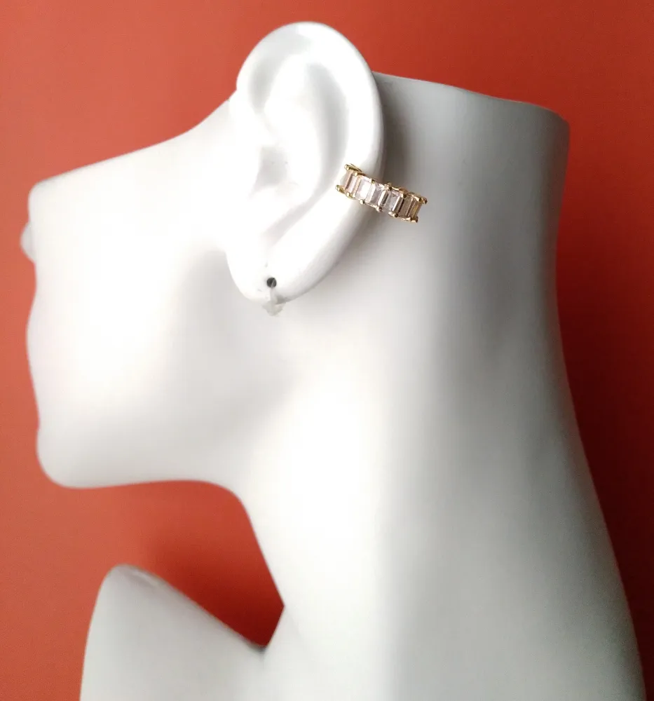 Alyx Hugger Ear Cuff