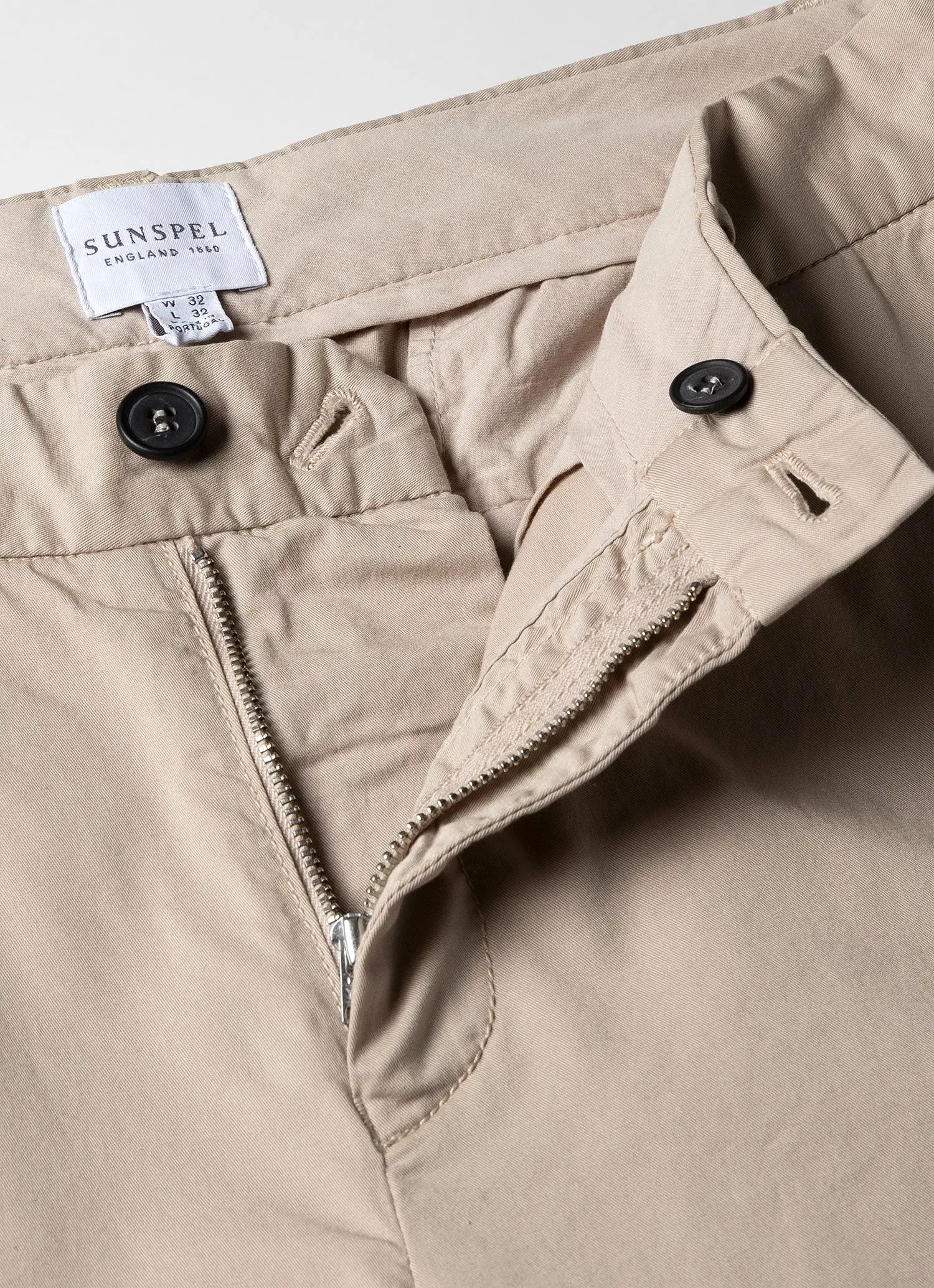 Men's Slim Fit Chino in Light Stone