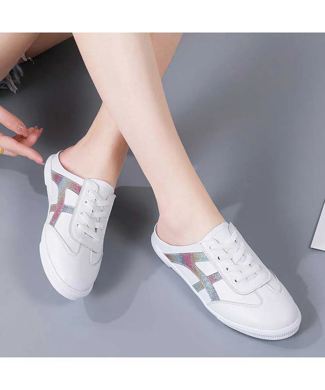 White pattern stripe lace mule shoe sneaker