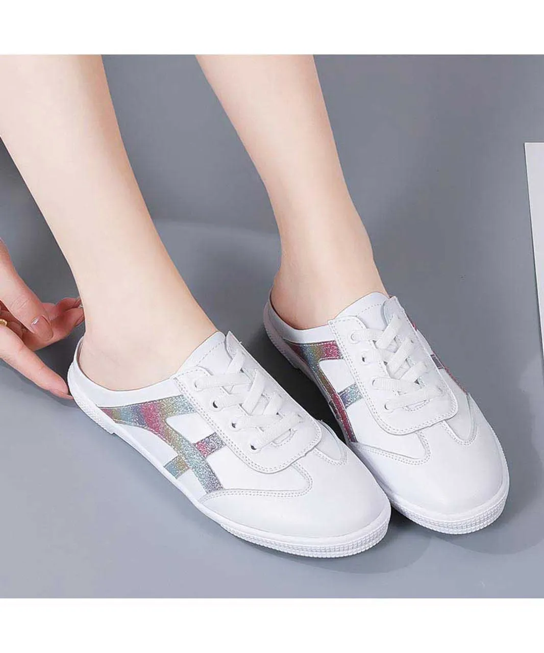 White pattern stripe lace mule shoe sneaker