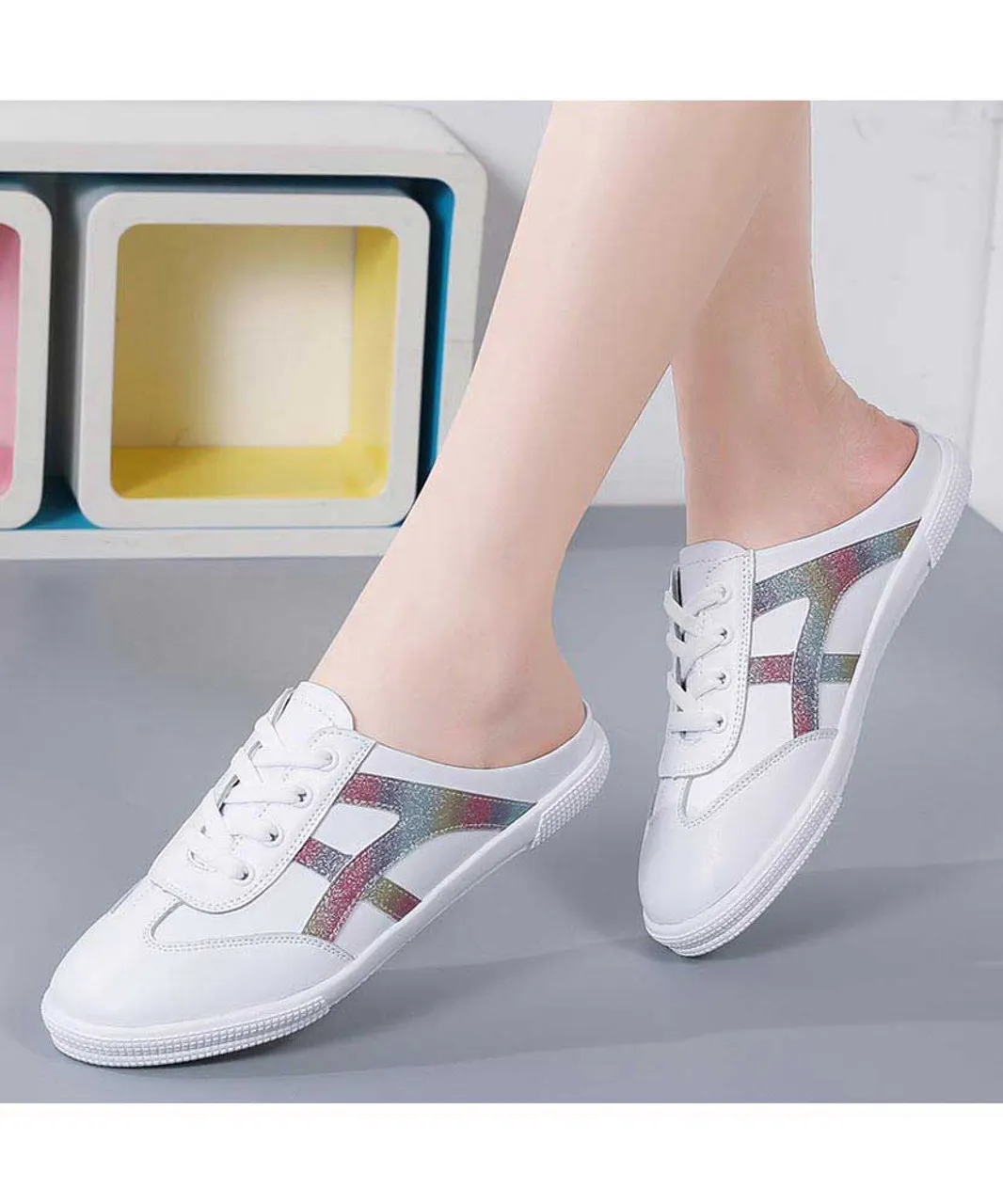 White pattern stripe lace mule shoe sneaker